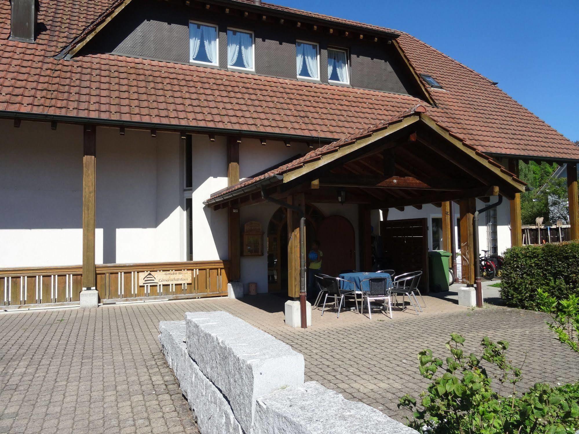 Gemeinschaftshaus Im Oberdorf Lutzelfluh Exterior foto